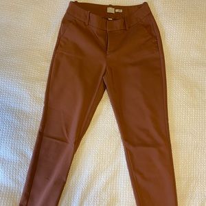 A new day slacks size 4